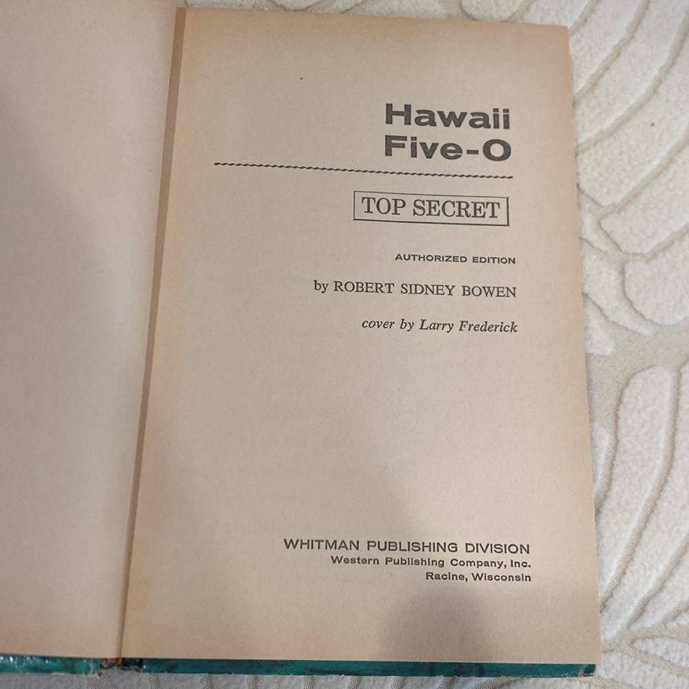 1969 “Hawaii Five-O: Top Secret” Book by Robert Sidney Bowen - Picture 5 of 11